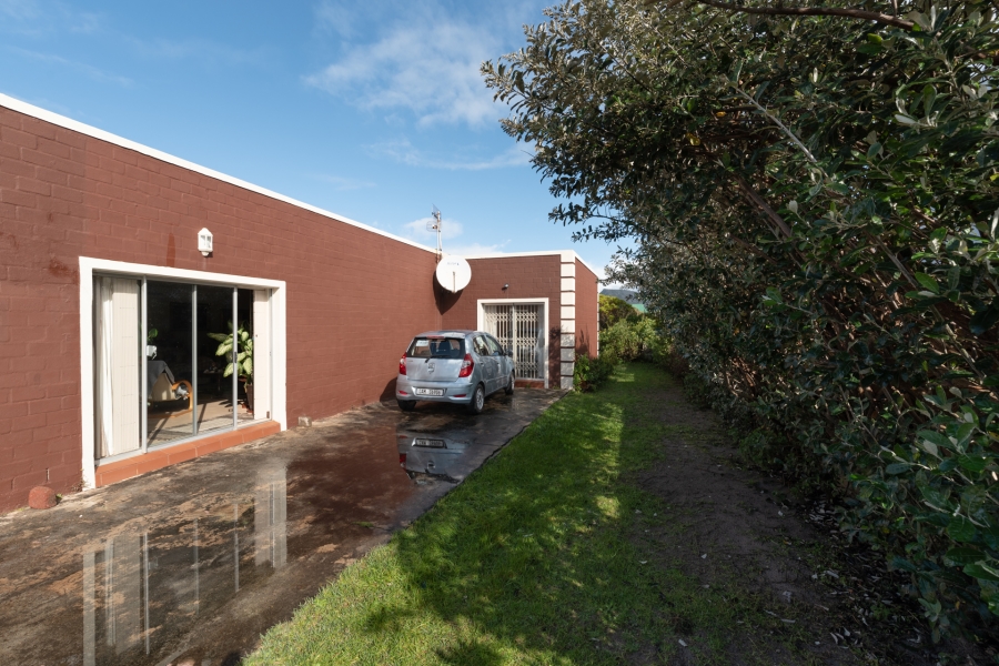 2 Bedroom Property for Sale in Bettys Bay Western Cape